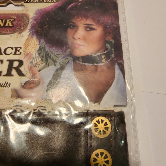 Steampunk Faux Leather and Lace Choker for adults - Picture 3 of 6